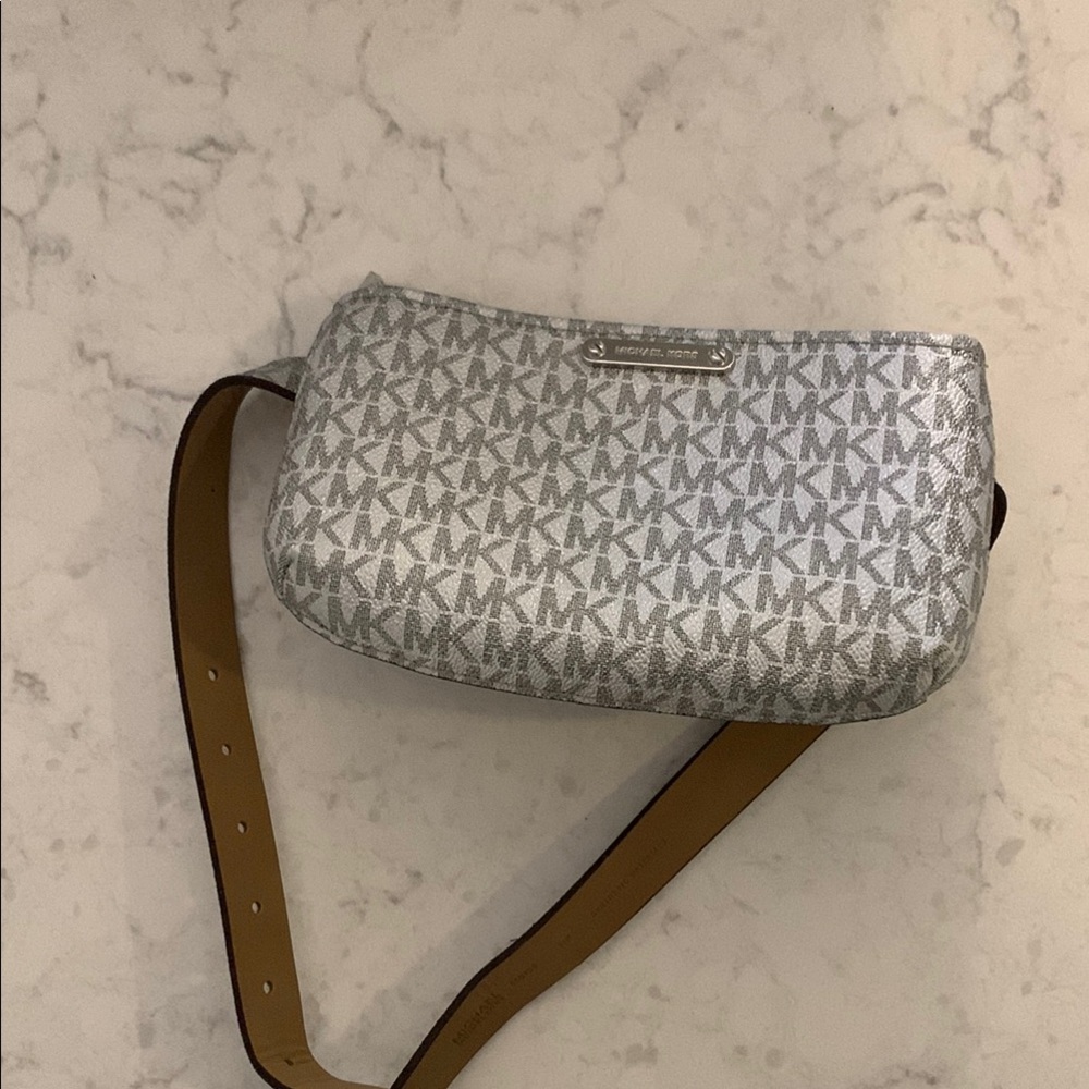 Michael Kors Belt Bag